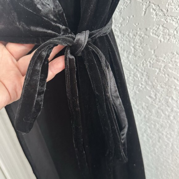 MEROKEETY Wrap Velvet Maxi Split Cocktail Dress M Black V Neck Bell Sleeve Witch - Picture 9 of 14